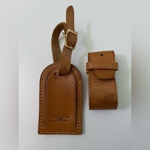 Authentic Louis Vuitton Luggage Tag and Poignet Set.